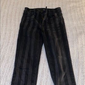 American eagle high waisted jeans